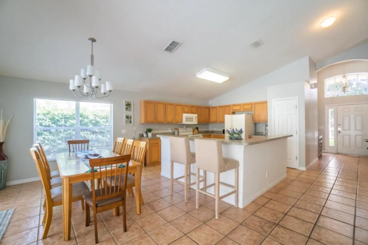 113 Westhaven - New Lower Price! Book Today! Davenport